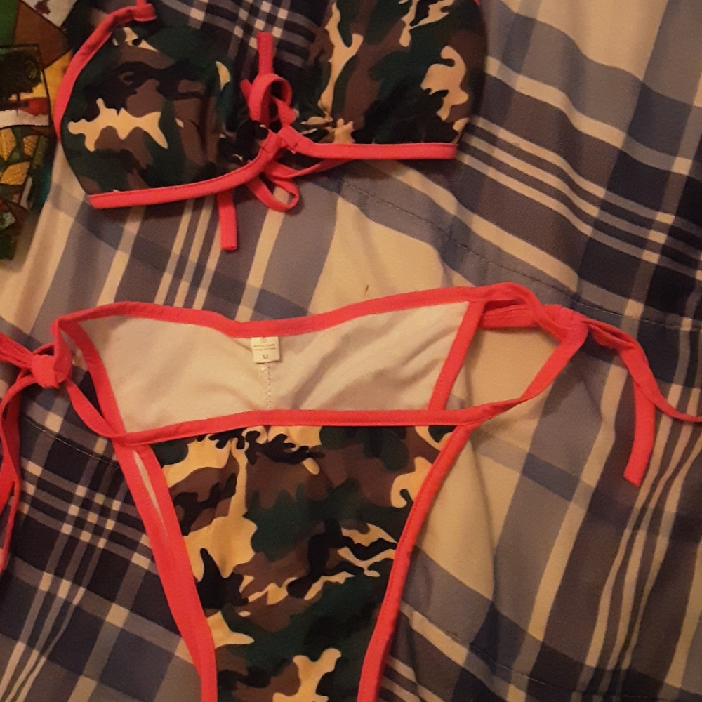 Bathing suit